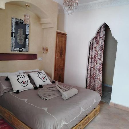 Riad & Spa Sous Le Soleil Chez Jerome Et Pamela Ch Marrakchi มาร์ราเกช ภายนอก รูปภาพ
